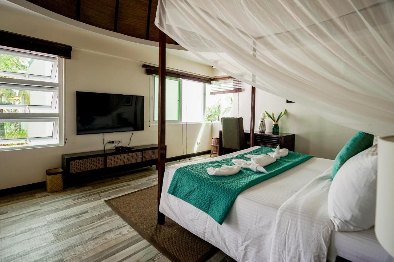 Weekends El Nido Beach Resort Екстер'єр фото
